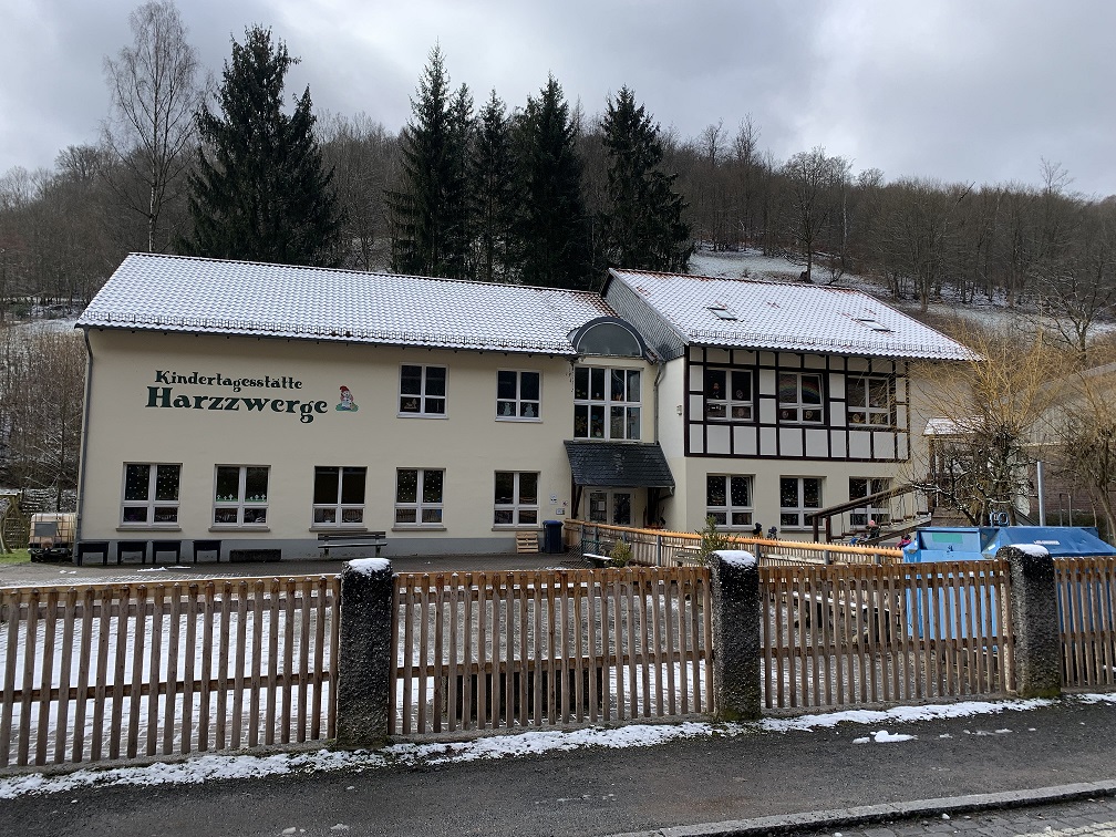 Kindertagesstätte „Harzzwerge“ in Stolberg Kindertagesstätte „Harzzwerge“ in Stolberg